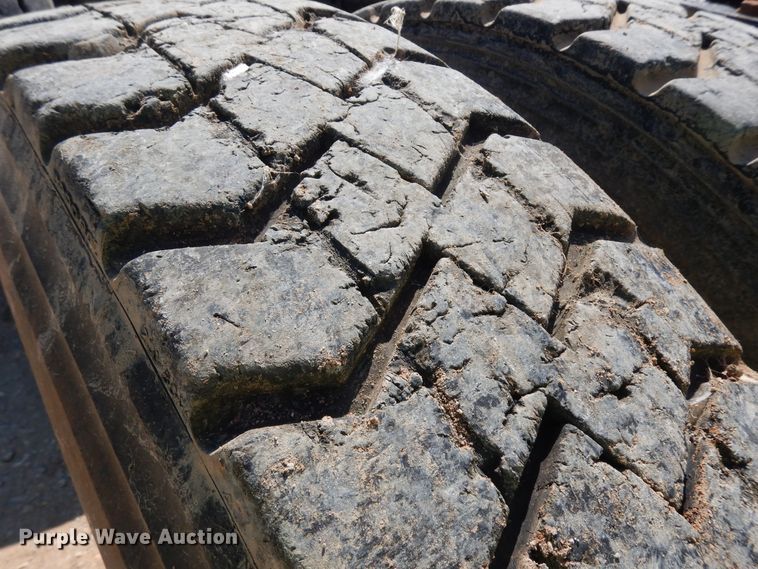 image for item DH7290 2014 Kenworth T800  semi truck