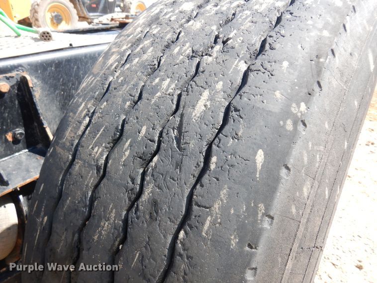 image for item DH7290 2014 Kenworth T800  semi truck