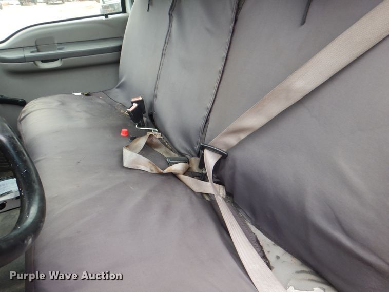 image for item DH7297 2001 Ford F450 Super Duty  bucket truck