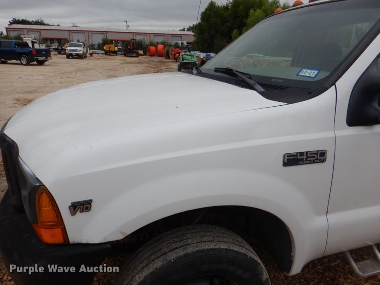 image for item DH7297 2001 Ford F450 Super Duty  bucket truck