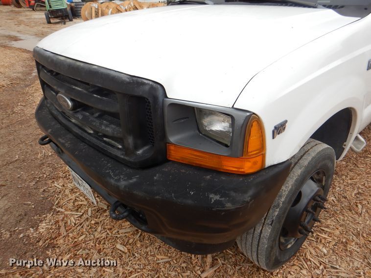 image for item DH7297 2001 Ford F450 Super Duty  bucket truck