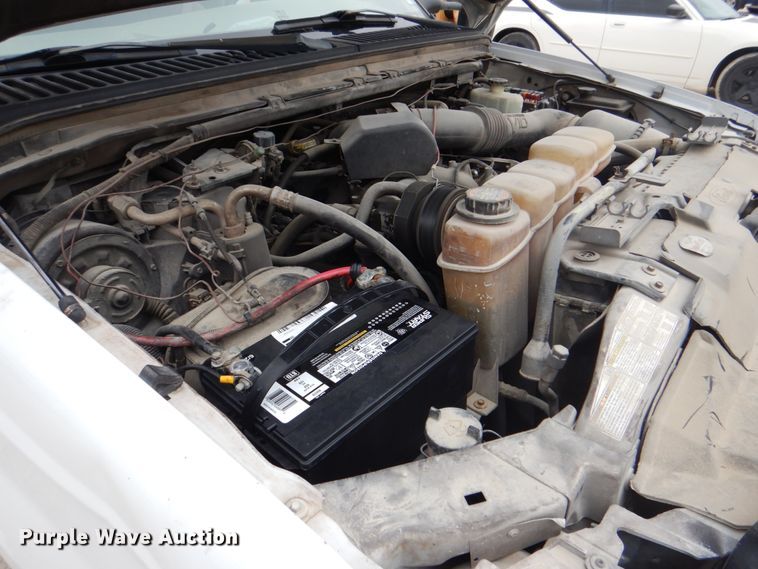 image for item DH7297 2001 Ford F450 Super Duty  bucket truck