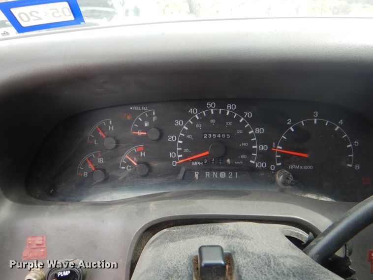 image for item DH7298 1999 Ford F450 Super Duty  bucket truck