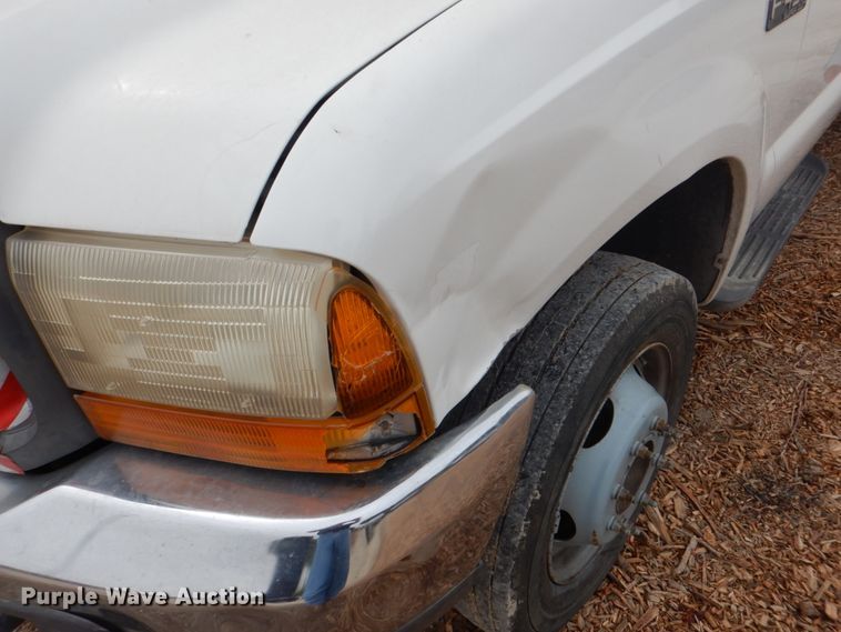 image for item DH7298 1999 Ford F450 Super Duty  bucket truck