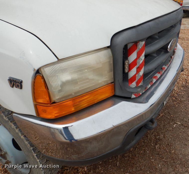 image for item DH7298 1999 Ford F450 Super Duty  bucket truck