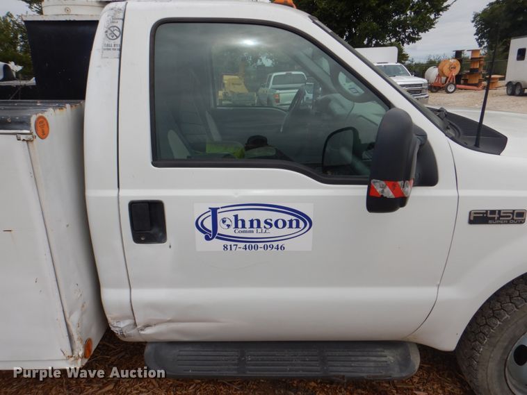 image for item DH7298 1999 Ford F450 Super Duty  bucket truck