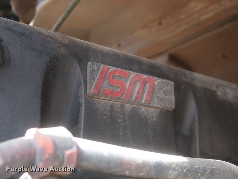 image for item DJ1886 2002 International 9200i  semi truck