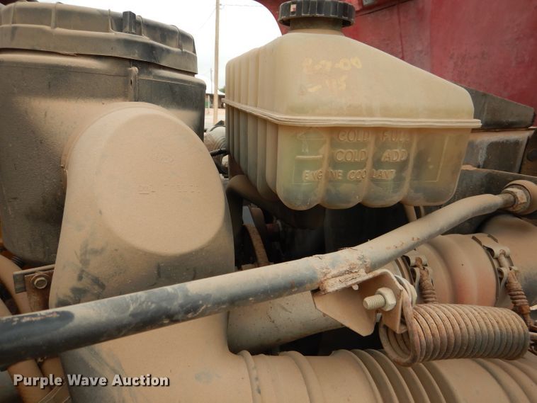 image for item DJ8875 2000 GMC C7500  fuel truck