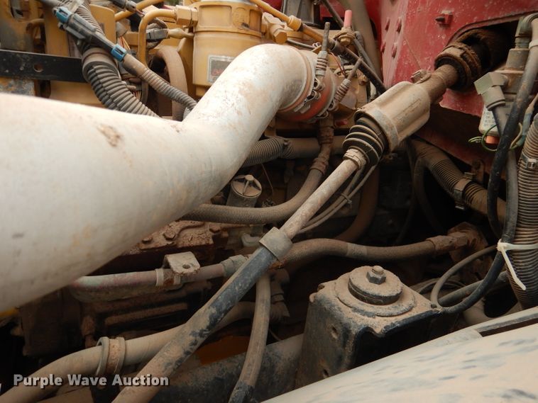 image for item DJ8875 2000 GMC C7500  fuel truck