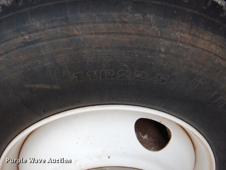 image for item DJ8875 2000 GMC C7500  fuel truck