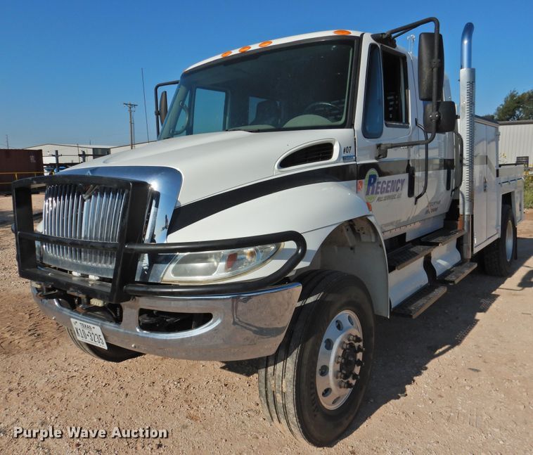 image for item DK2443 2010 International 4300  utility / service truck