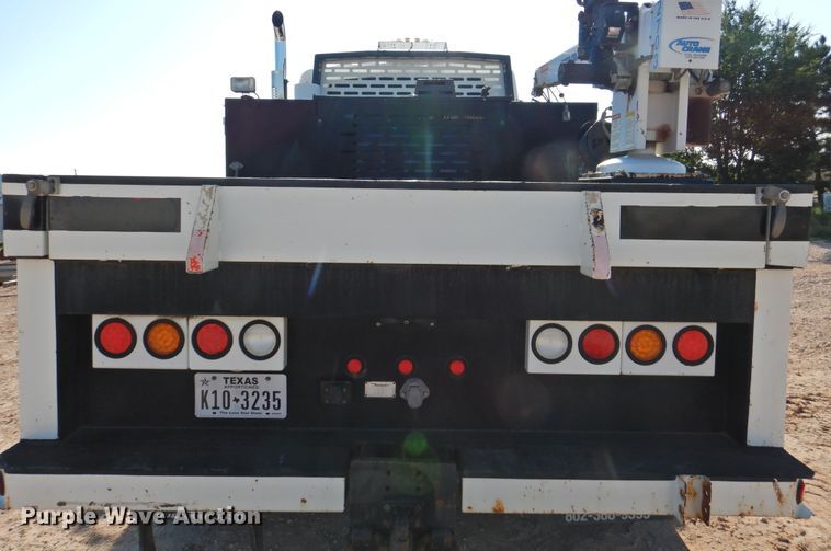 image for item DK2443 2010 International 4300  utility / service truck