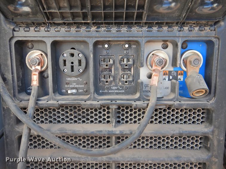 image for item DK2443 2010 International 4300  utility / service truck