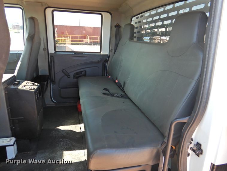 image for item DK2443 2010 International 4300  utility / service truck