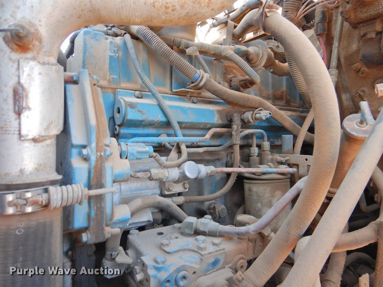 image for item DK2444 1998 International 4700  flatbed truck