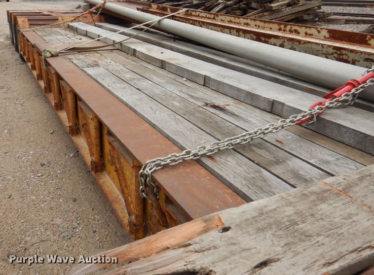 image for item DL0189 1985 Load King  low boy equipment trailer