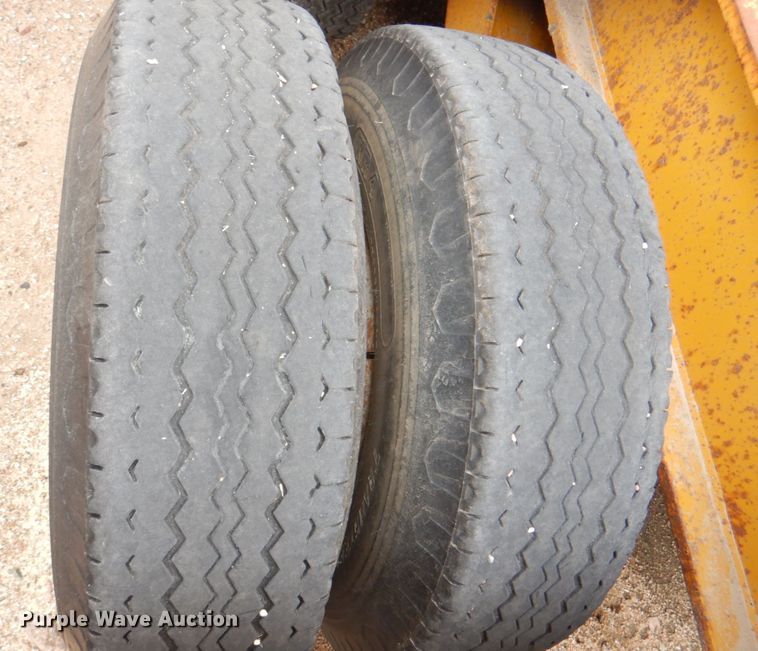 image for item DL0189 1985 Load King  low boy equipment trailer