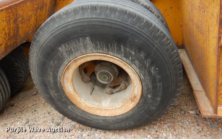 image for item DL0189 1985 Load King  low boy equipment trailer