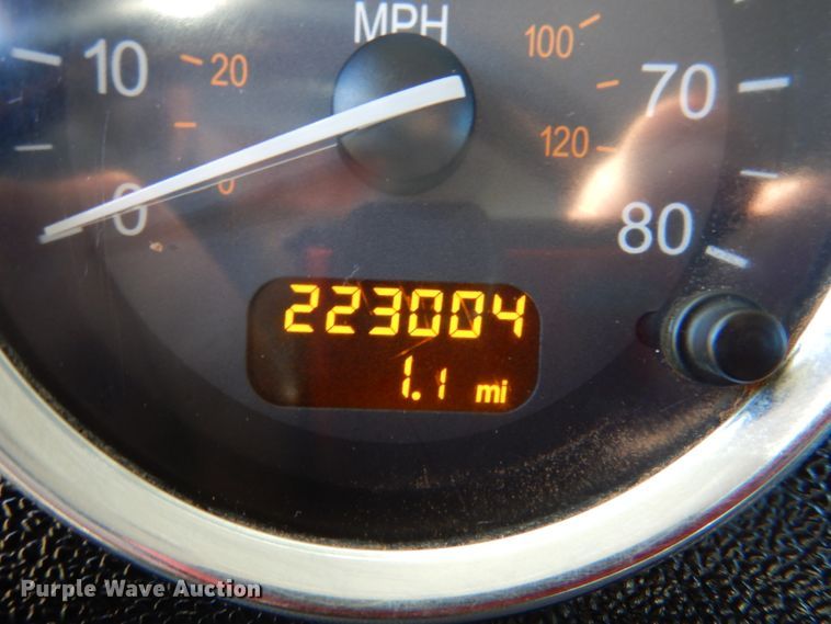 image for item DL0546 2015 Peterbilt 389  semi truck