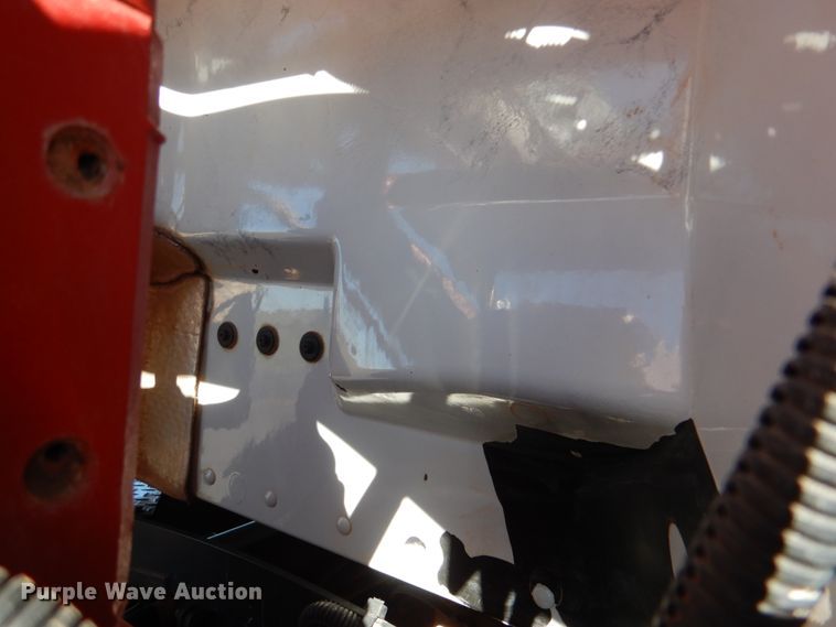 image for item DL0546 2015 Peterbilt 389  semi truck