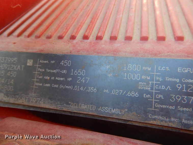 image for item DL0546 2015 Peterbilt 389  semi truck