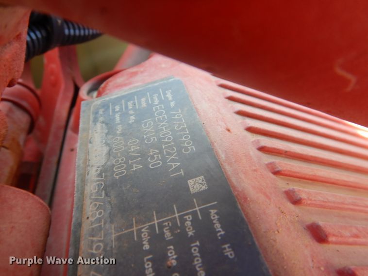 image for item DL0546 2015 Peterbilt 389  semi truck