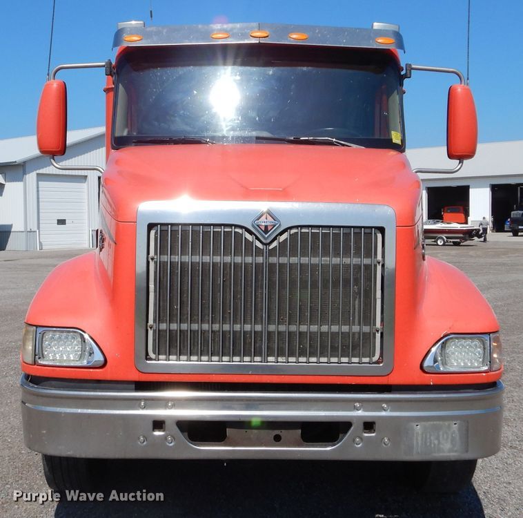 image for item DL6255 2006 International Eagle 9200i  semi truck