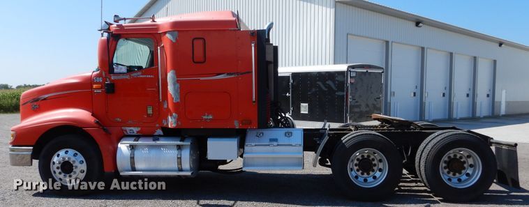 image for item DL6255 2006 International Eagle 9200i  semi truck