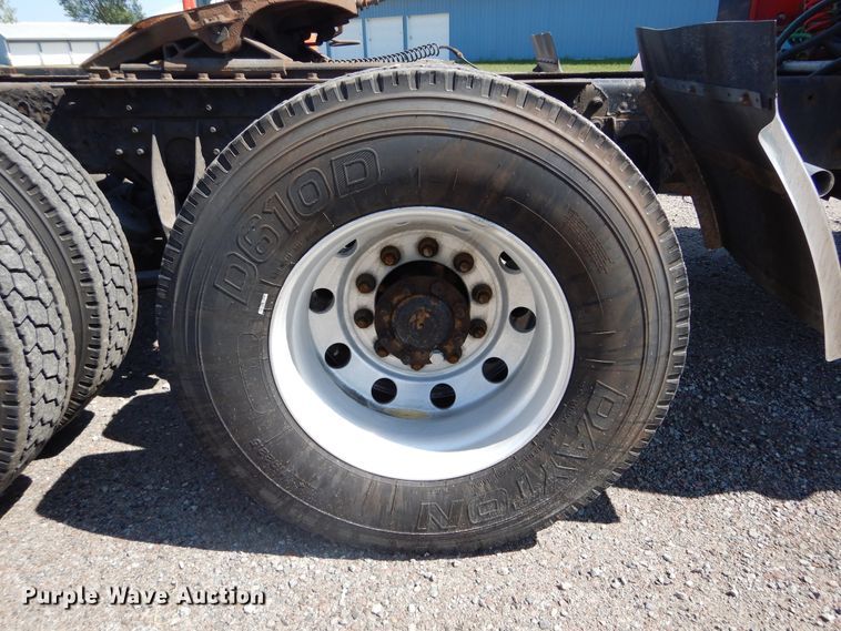 image for item DL6255 2006 International Eagle 9200i  semi truck