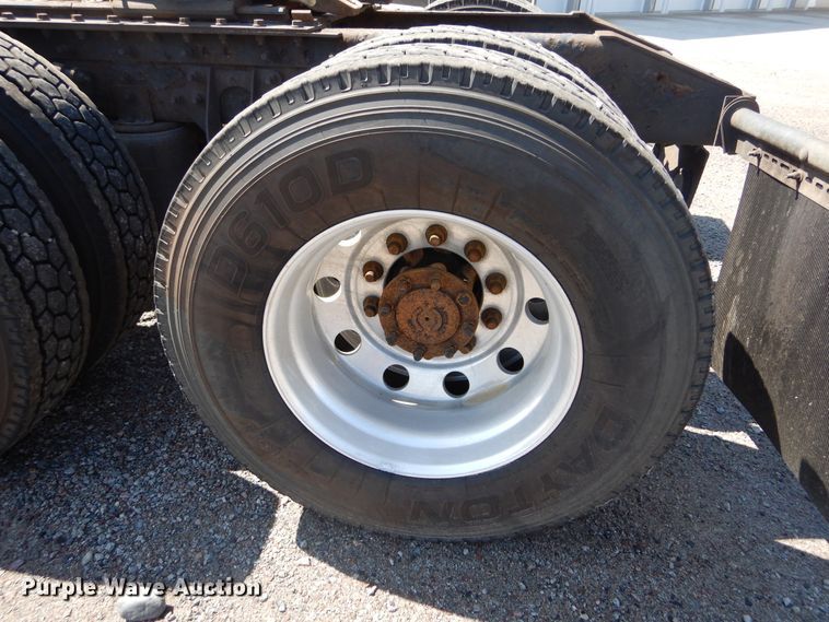 image for item DL6255 2006 International Eagle 9200i  semi truck