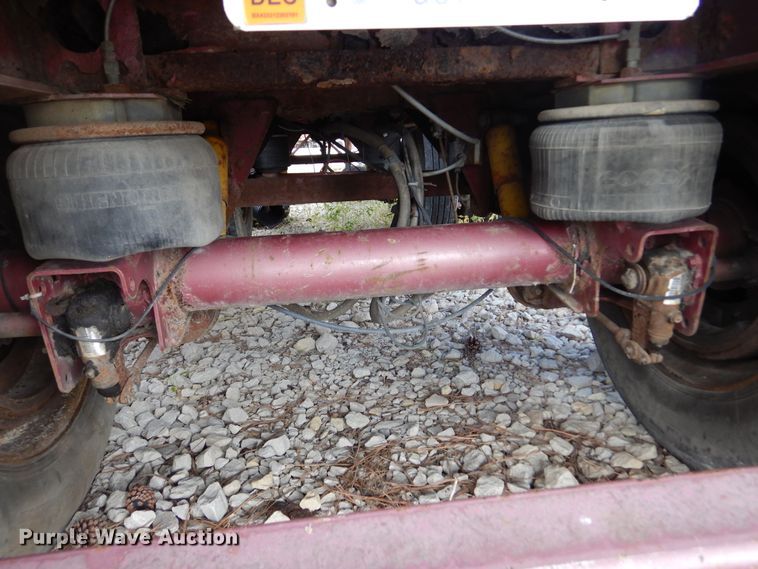 image for item DL6456 2000 Wilson  flatbed trailer