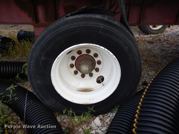 image for item DL6456 2000 Wilson  flatbed trailer