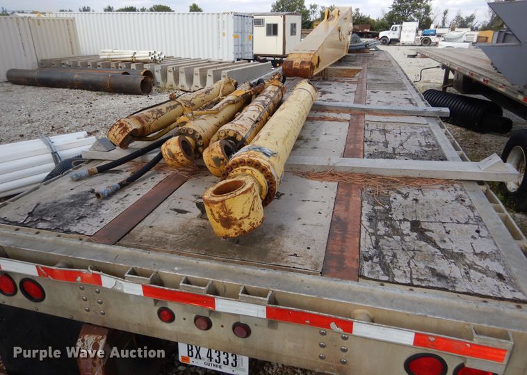 image for item DL6456 2000 Wilson  flatbed trailer