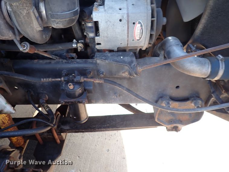 image for item DL7652 1998 International 9200  semi truck