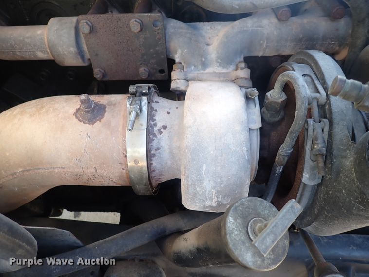 image for item DL7652 1998 International 9200  semi truck