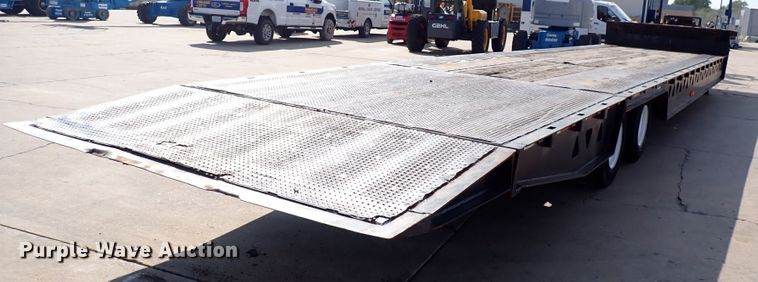 image for item DL7663 2005 Trail King TK70HT-482  drop deck equipment trailer