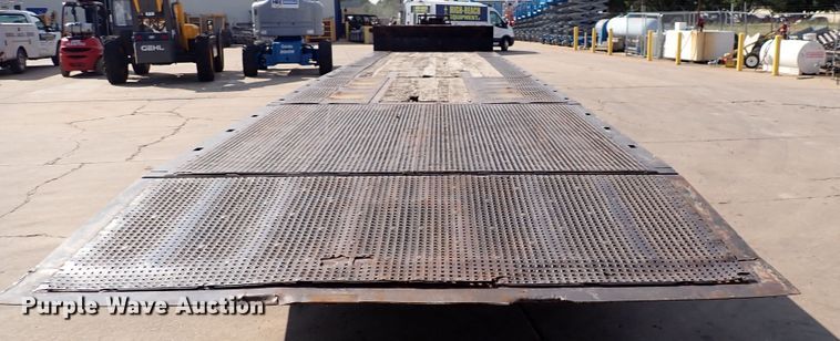 image for item DL7663 2005 Trail King TK70HT-482  drop deck equipment trailer