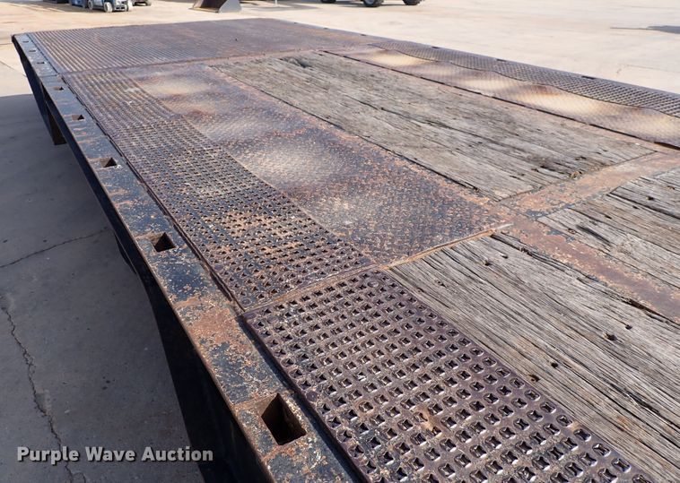 image for item DL7663 2005 Trail King TK70HT-482  drop deck equipment trailer