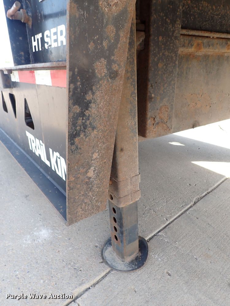 image for item DL7663 2005 Trail King TK70HT-482  drop deck equipment trailer