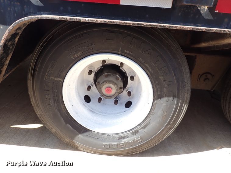 image for item DL7663 2005 Trail King TK70HT-482  drop deck equipment trailer