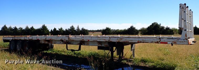 image for item DL7697 1977 Wilson  flatbed hay trailer