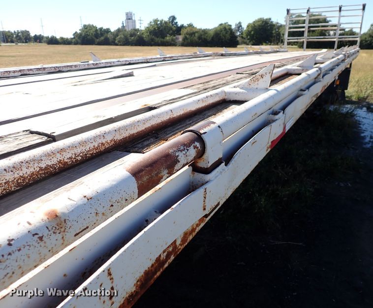 image for item DL7697 1977 Wilson  flatbed hay trailer