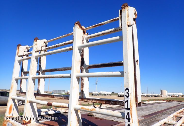 image for item DL7697 1977 Wilson  flatbed hay trailer