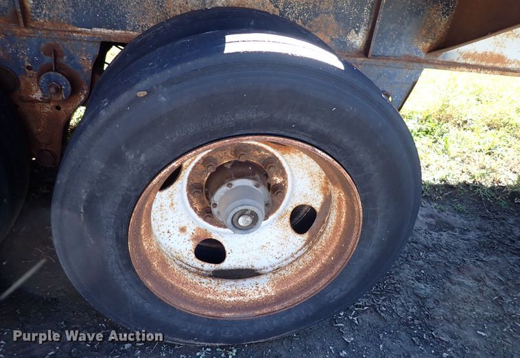 image for item DL7697 1977 Wilson  flatbed hay trailer