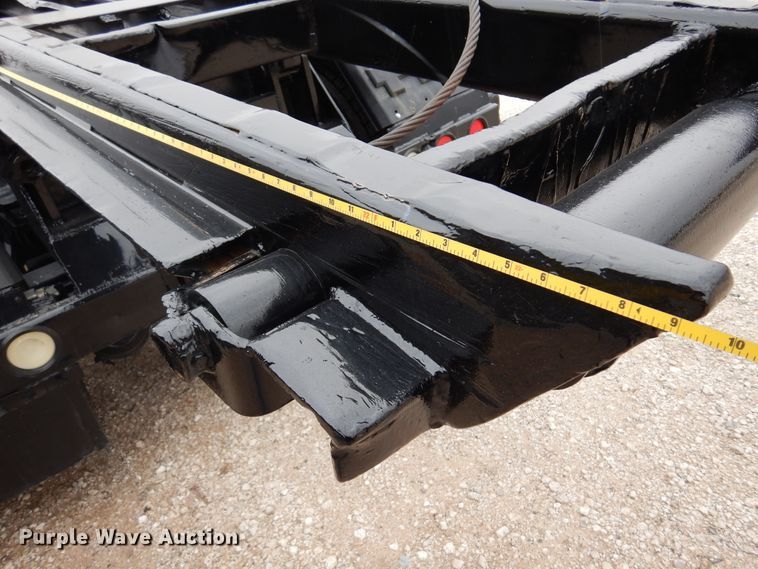 image for item DM5205 2006 Kenworth T800  roll-off container truck