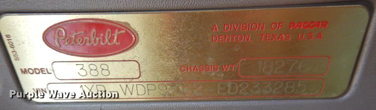 image for item DM8991 2014 Peterbilt 388  semi truck