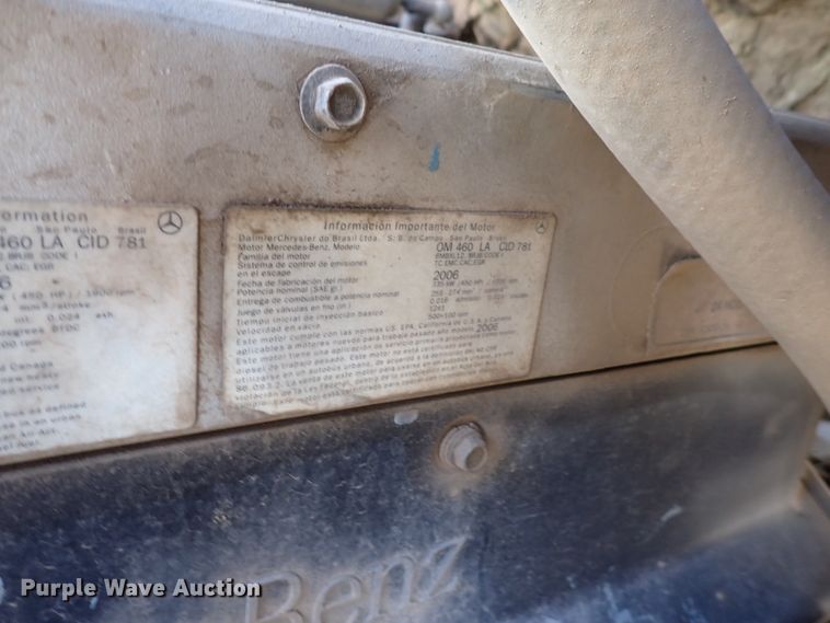 image for item DN2164 2007 Sterling LT9500  roll-off container truck