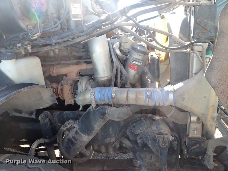 image for item DN2164 2007 Sterling LT9500  roll-off container truck