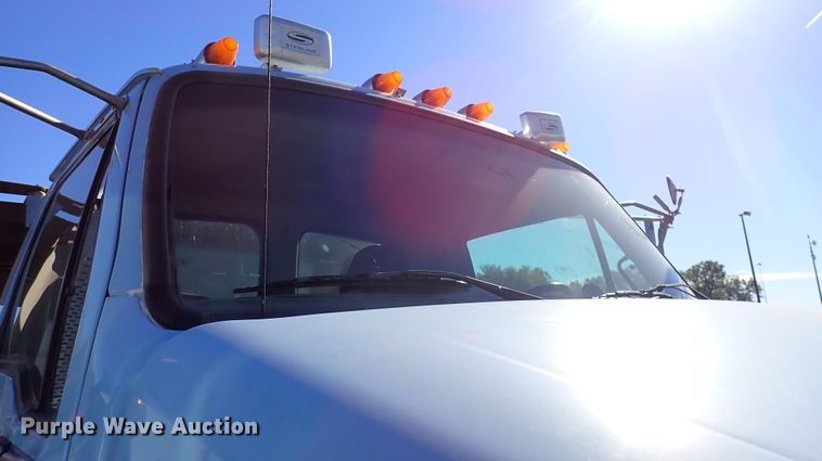 image for item DN2164 2007 Sterling LT9500  roll-off container truck