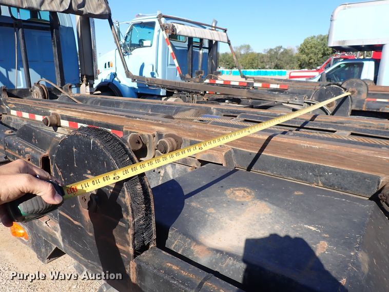 image for item DN2164 2007 Sterling LT9500  roll-off container truck